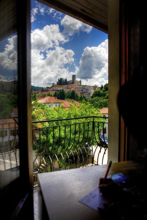Hotel La Pergola Barga Exterior photo