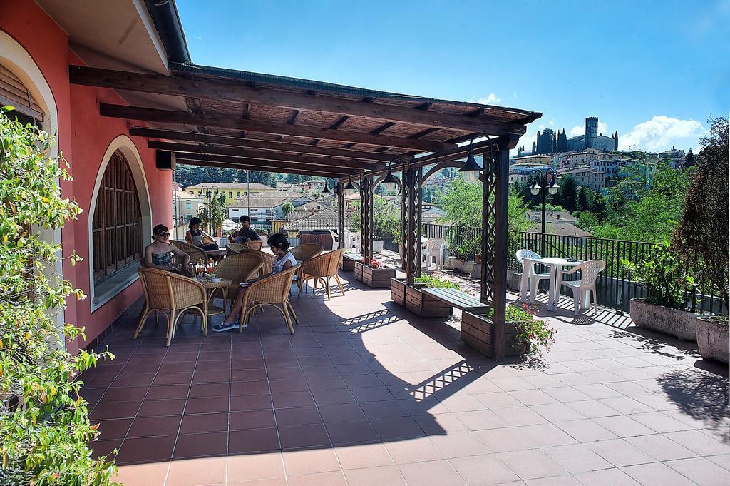 Hotel La Pergola Barga Exterior photo