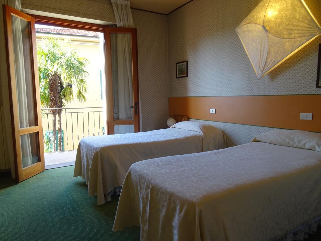 Hotel La Pergola Barga Exterior photo