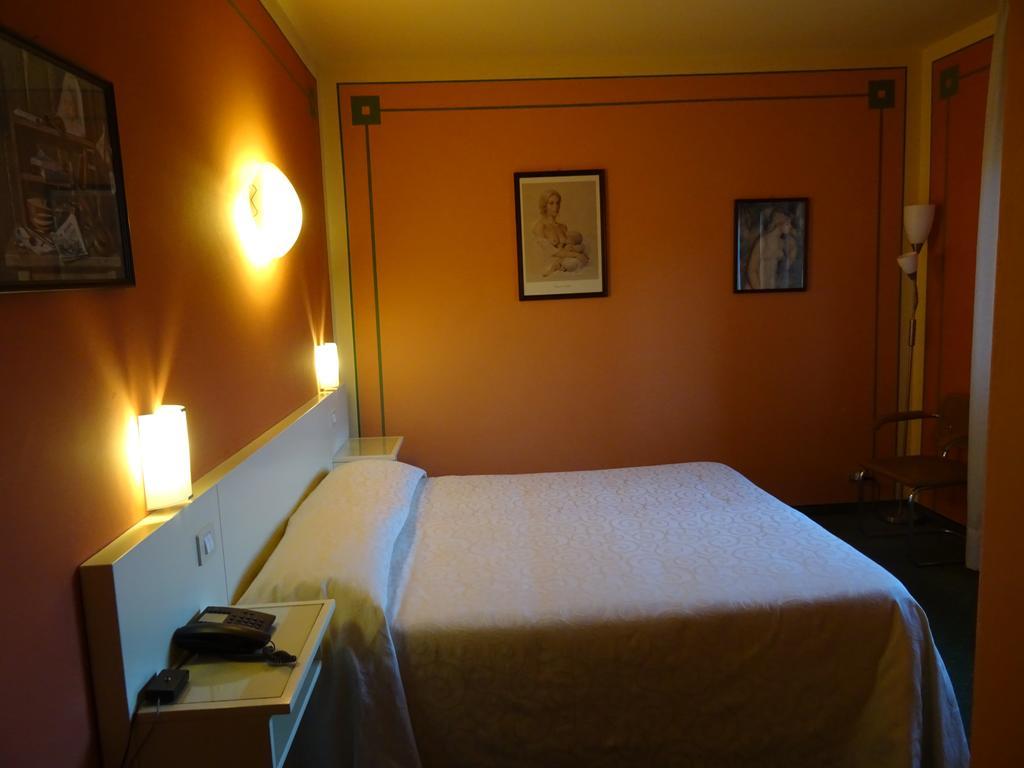 Hotel La Pergola Barga Exterior photo